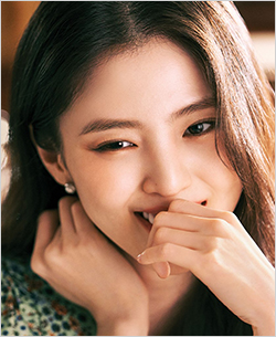 롯데칠성음료가 소주 브랜드 '처음처럼'의 새 모델로 배우 한소희를 발탁했다. (사진=롯데칠성음료)